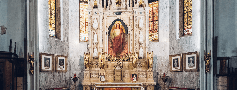 L'altare del Sacro Cuore di Gesù